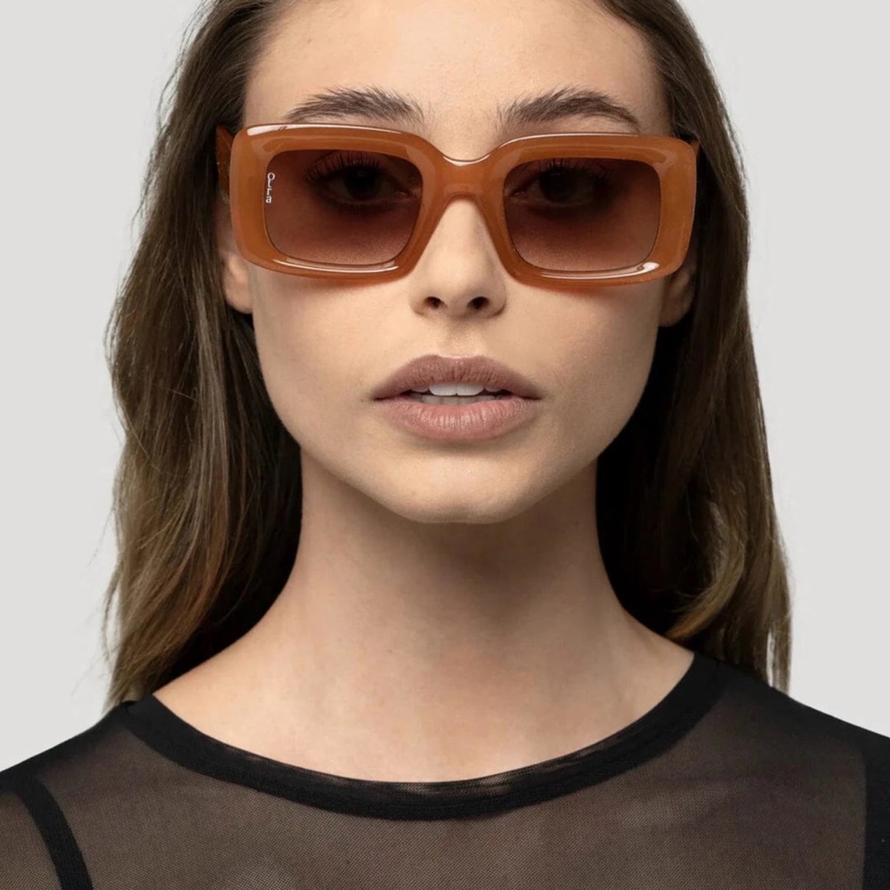 Otra Eyewear - Chelsea Honey